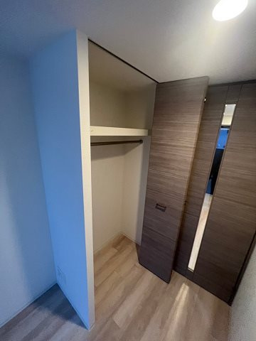 エスリード大阪クレストコートの収納|こまごまとしたものを収納できそうですね
