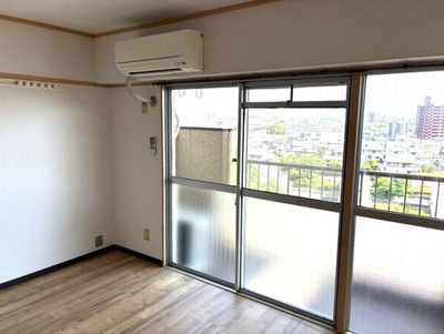 【寝室】 | さくらマンション中川 | ※イメージ写真です