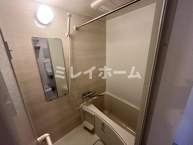 プレナ蒲田の浴室