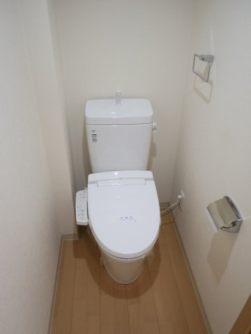 【トイレ】 | Ｓ－ＦＯＲＴ船橋海神 | キレイな個室空間です