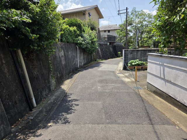 【前面道路含む現地写真】 | 山科区御陵牛尾町　売地