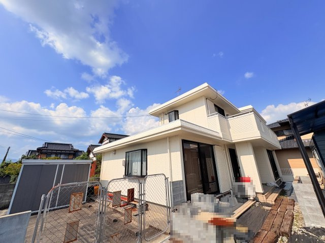 三養基郡みやき町大字寄人　軽量鉄骨造　4LDKの外観