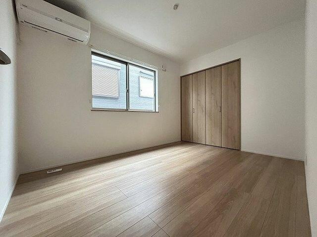 【洋室】 | 川崎市多摩区西生田５丁目２２－２６－１ | 洋室約６帖