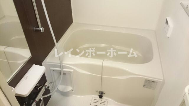 ラ　ヴィータ　の浴室
