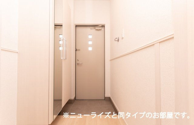 アンジュ　Ｃの玄関|ゆったりとした玄関です