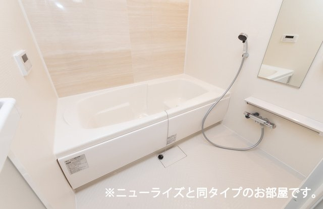 アンジュ　Ｃの浴室|落ち着いた空間のお風呂です