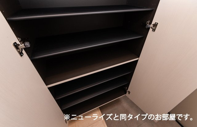 アンジュ　Ｃの収納|ちょっとした収納スペースも充実しています