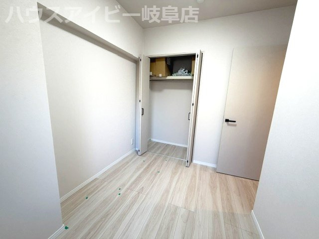 ダイアパレス・ステーションプラザ新岐阜！名鉄岐阜駅まで徒歩6分！の洋室|ダイアパレス・ステーションプラザ新岐阜！名鉄新岐阜駅まで徒歩6分！南東向きの明るいお部屋です♪