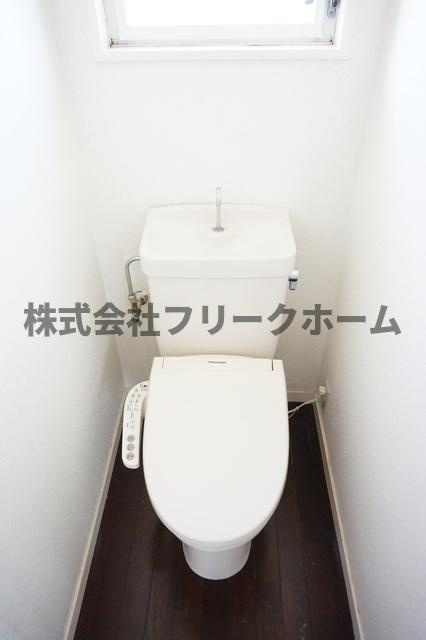 武蔵野市境南町５丁目のアパートのトイレ