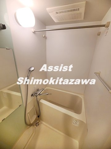 スカイコート下北沢壱番館の浴室