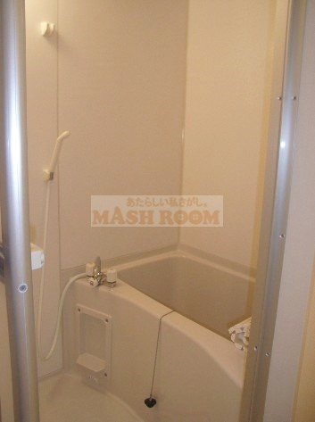 中野区南台１丁目の賃貸マンションの浴室