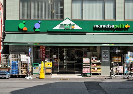 ラヴィエント浅草橋の周辺