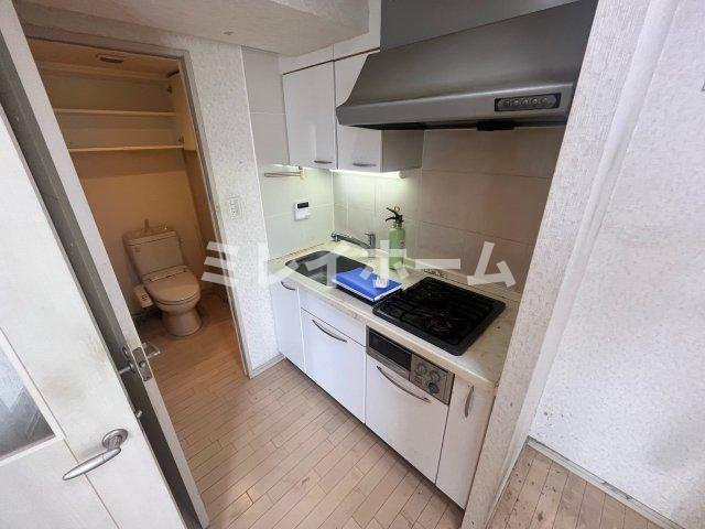 アルシオンエアポートタワーのキッチン|同建物内、別のお部屋の参考写真になります。