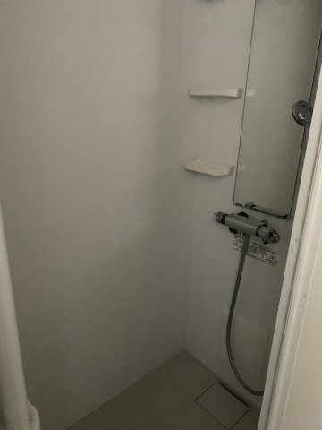 グランテラス日吉のシャワールーム|※同タイプ別部屋の参考写真
