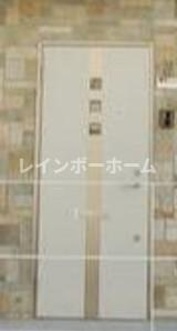 ウッドマンション和光ヴィレッジAの玄関