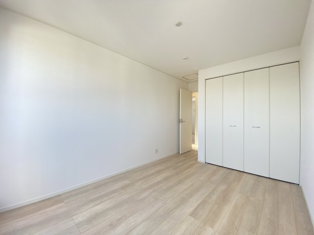 南城市佐敷伊原　第2（全4棟）1号棟の洋室|※同仕様写真です