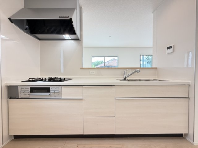 南城市佐敷伊原　第2（全4棟）1号棟のキッチン|1号棟　使いやすいシステムキッチン♪