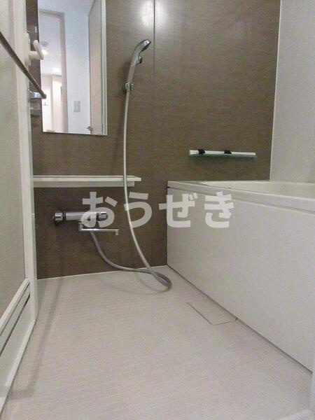 イーリス天王町の浴室