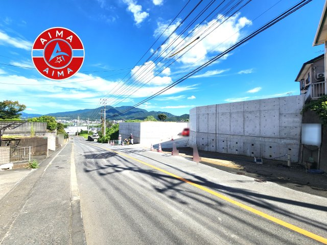 糟屋郡篠栗町和田2丁目第2-7区画（6号地）の前面道路含む現地写真|交通量も少ないです。