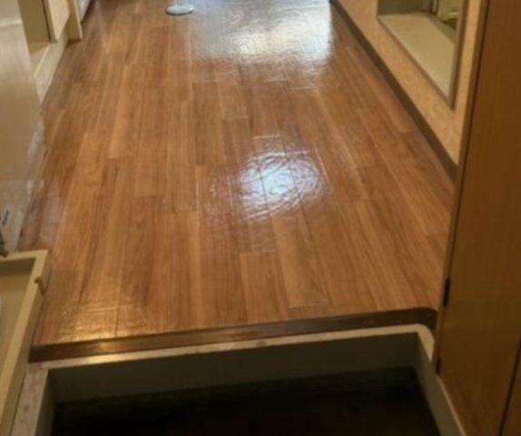 小平市上水本町６丁目のアパートの玄関