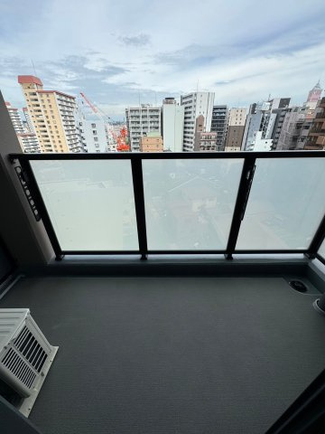ザ・シンフォニア新栄　名古屋市賃貸　仲介手数料無料のバルコニー