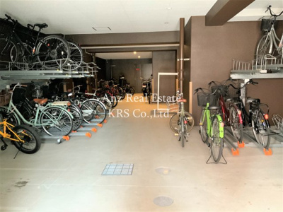 【その他】 | プラシード新町 | 屋内駐輪場です！雨風から自転車を守ります！
