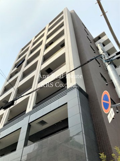 【外観】 | プラシード新町 | スタイリッシュな外観のマンションです♪