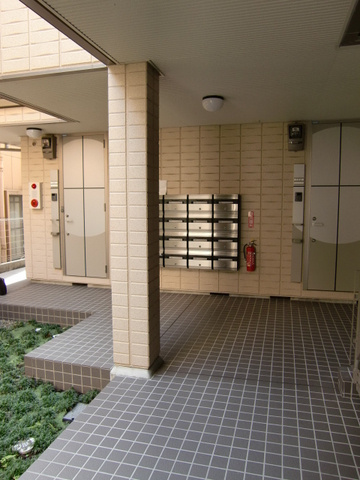 ＹＳコーポのロビー|共用廊下