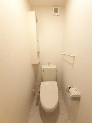 【トイレ】 | ドリームガーデン | シンプルで使いやすいトイレです