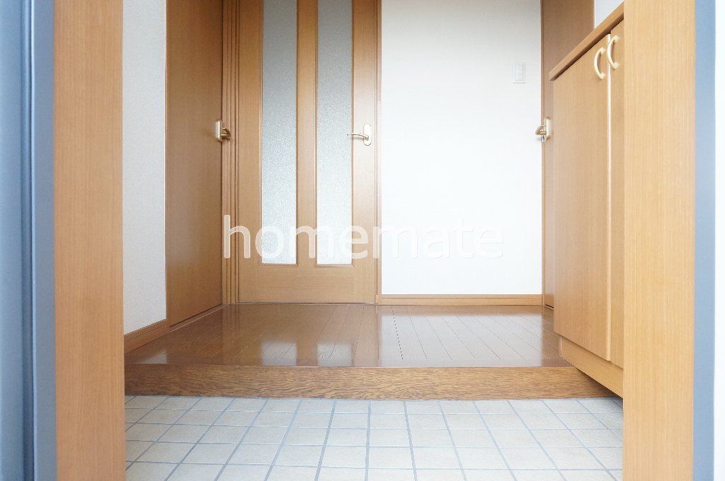 熊本市東区御領２丁目の賃貸マンションの玄関