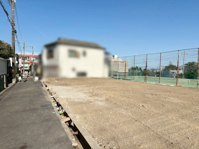 青谷町2号地 新築戸建の前面道路含む現地写真