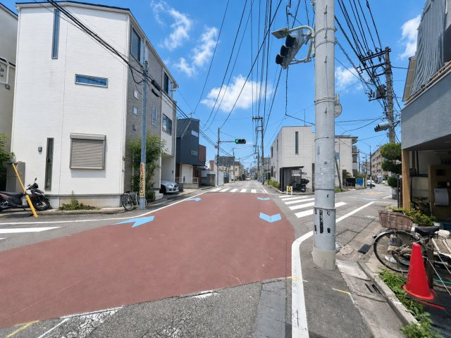 大田区上池台5丁目　建築条件付き売地の前面道路含む現地写真|2026.07.25撮影

現地ご見学希望・資料請求などお気軽にお問い合わせ下さい！
03-5990-5201