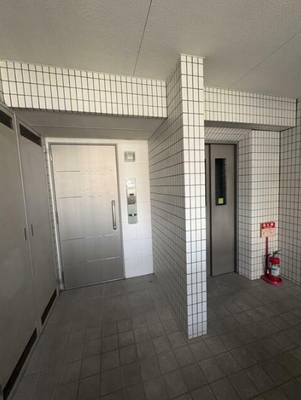 ウィルローズ阿佐ヶ谷のエントランス