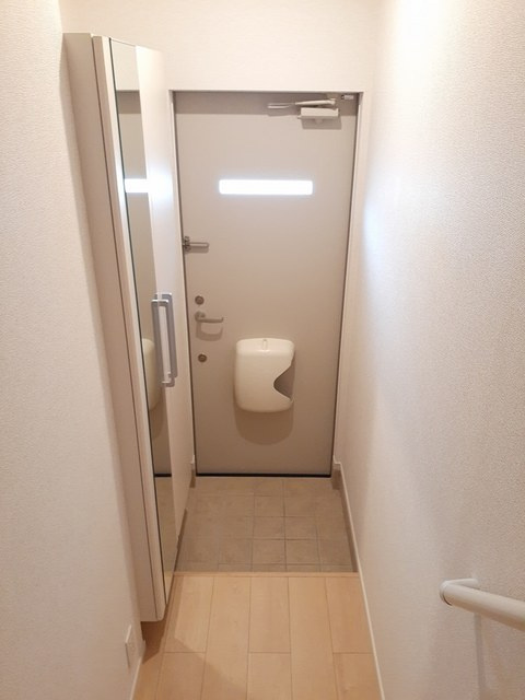 エムズ　プラシードの玄関|玄関