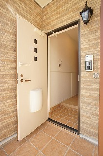 コンフォールＮＡの玄関|玄関