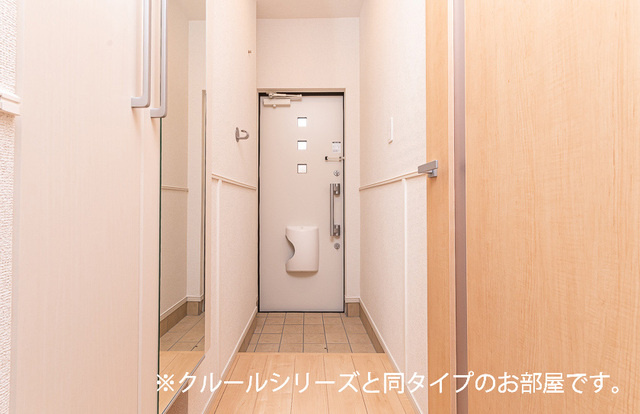 トン　ジャルダンの玄関|玄関