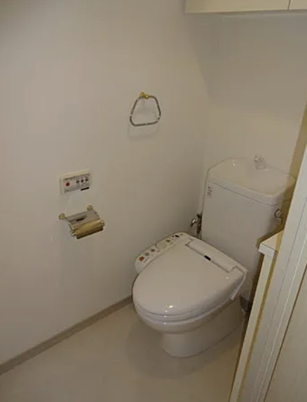 デュオスカーラ田原町のトイレ|清潔感のあるトイレです