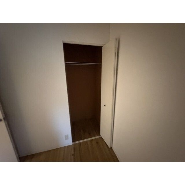エレガンテ本山の収納