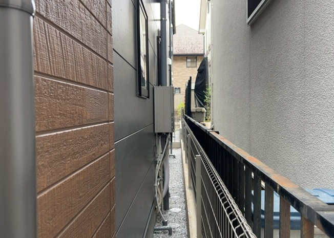 【発電・温水設備】 | 省エネ給湯器とは従来型の給湯器より熱効率が高く、少ない燃料でたくさんのお湯を沸かすことが出来る高効率な給湯器のことを指します。また、省エネ給湯器には種類があり、利便性や効果なども様々です。