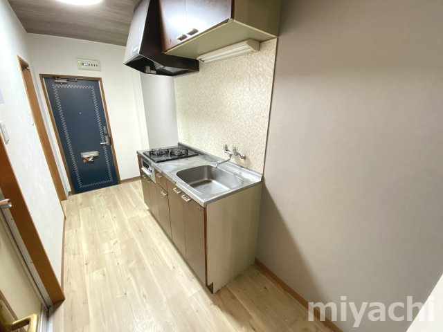 コーポ杉本の玄関
