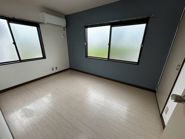 エトワール三津屋　C棟の居間・リビング