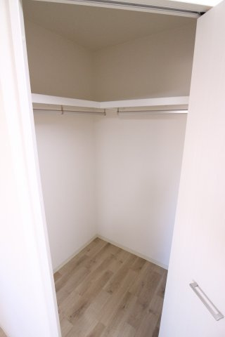 ＹＫハイツ舞子坂の収納
