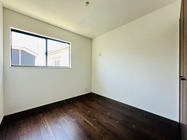 碧南市坂口町2丁目17番地1『仲介手数料無料』新築一戸建て・建売の洋室
