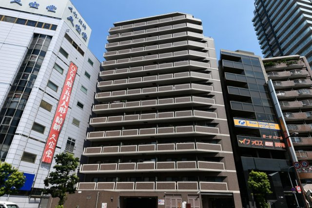 ユニ末吉橋の外観