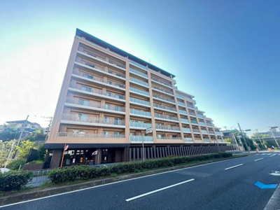 【外観】 | マスターズマンション光明池　中楽坊 | ホテルライクな内廊下仕様で快適、温度差の無い住環境をご体験ください。