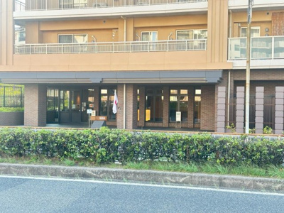 【エントランス】 | マスターズマンション光明池　中楽坊 | 南海泉北線「光明池」駅まで徒歩９分！毎日の通勤や通学に便利ですね♪忙しい朝や遅い帰宅時にも安心ですね！