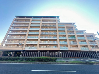 【外観】 | マスターズマンション光明池　中楽坊 | マンション内にはレストラン、大浴場、ラウンジ、シアタールームなど共用施設が充実してますよ！