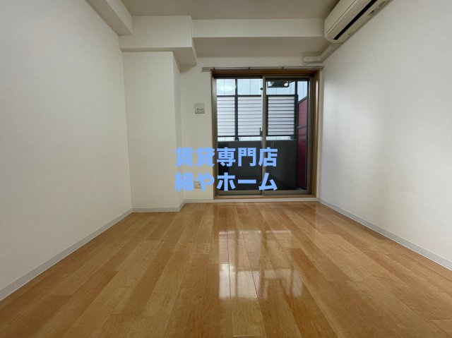 グランエクラ今宮戎の寝室