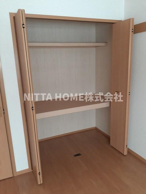 与謝郡与謝野町字石川のアパートの収納|大きな収納スペースも魅力的◇