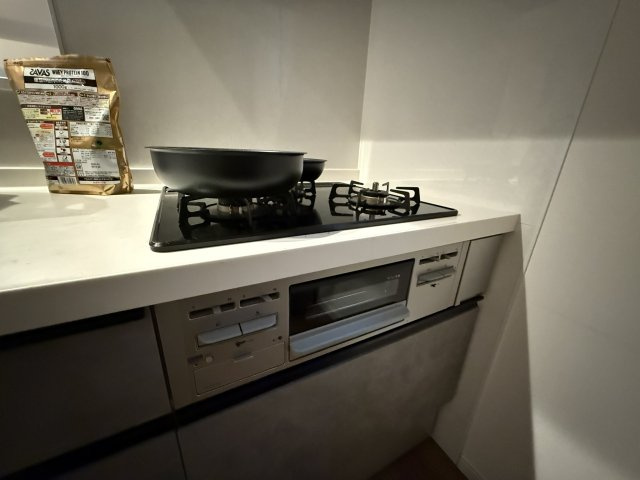 【キッチン】 | 大庄中通1丁目中古戸建 | ガス3口